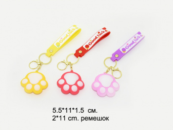Брелок арт. 805298 На руку Лапка цвета микс в пак.